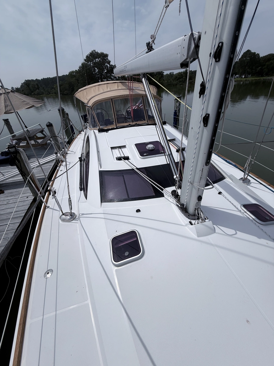 2010 Jeanneau 50 DS