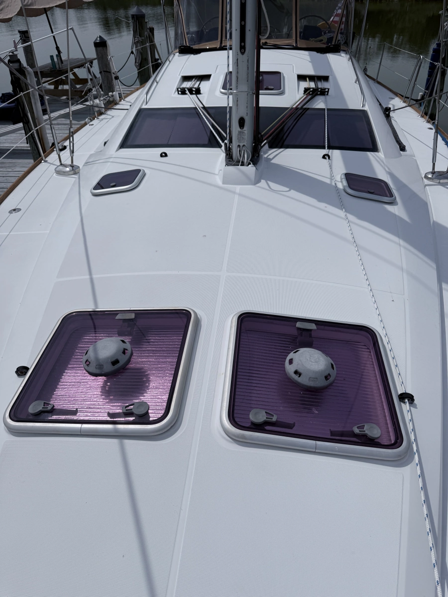 2010 Jeanneau 50 DS