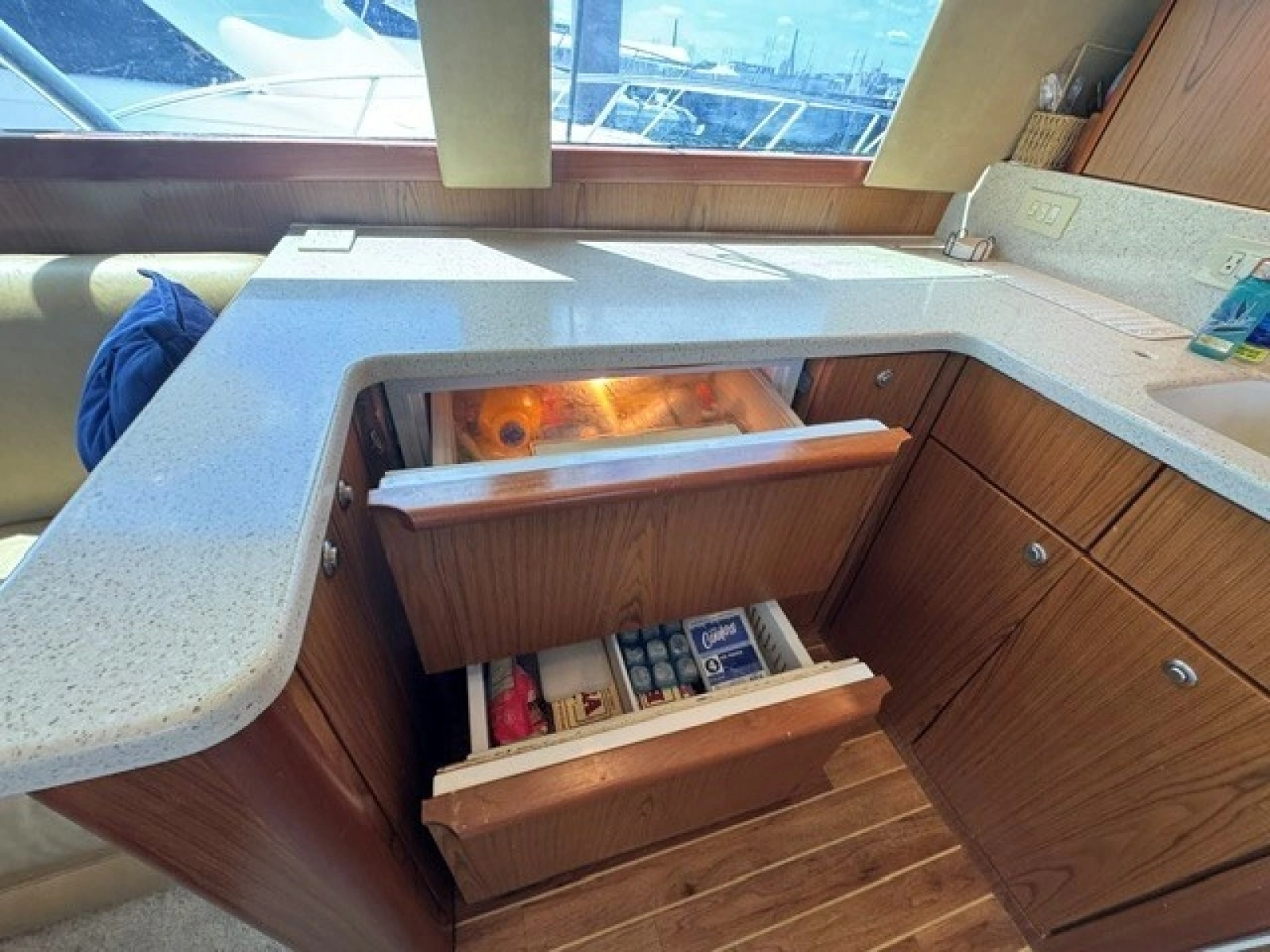2007 Ocean Yachts 42SS