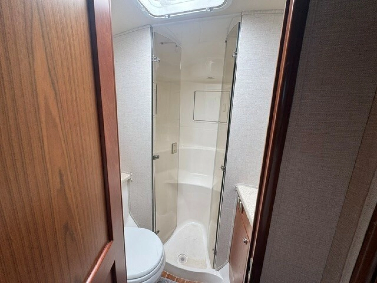 2007 Ocean Yachts 42SS