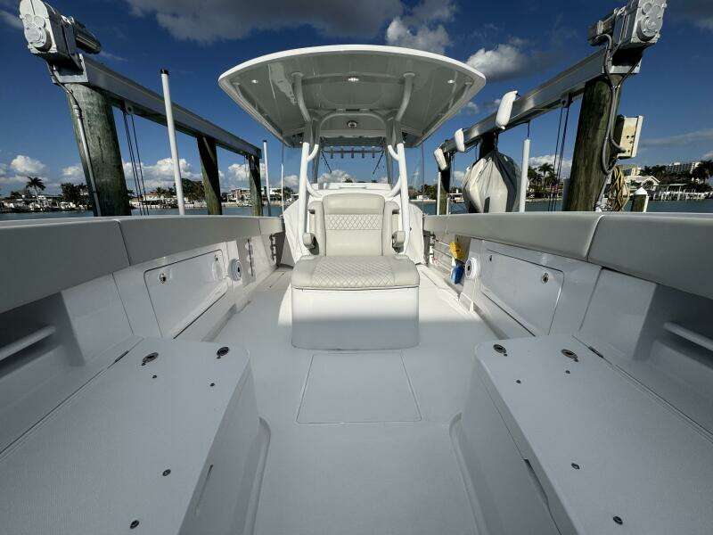 2024 Jupiter 38 HFS