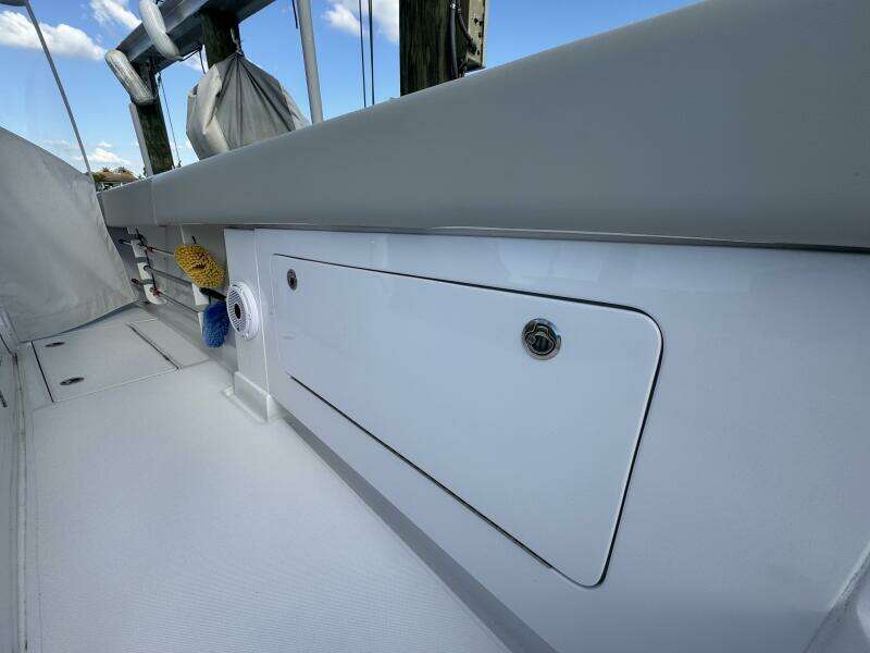2024 Jupiter 38 HFS
