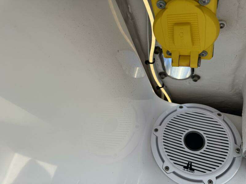 2024 Jupiter 38 HFS