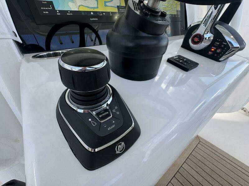 2024 Jupiter 38 HFS