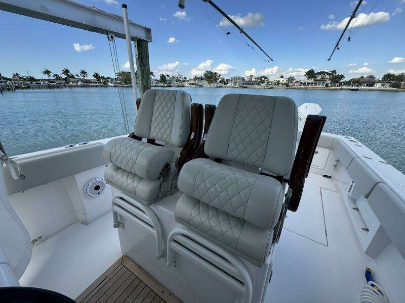 2024 Jupiter 38 HFS