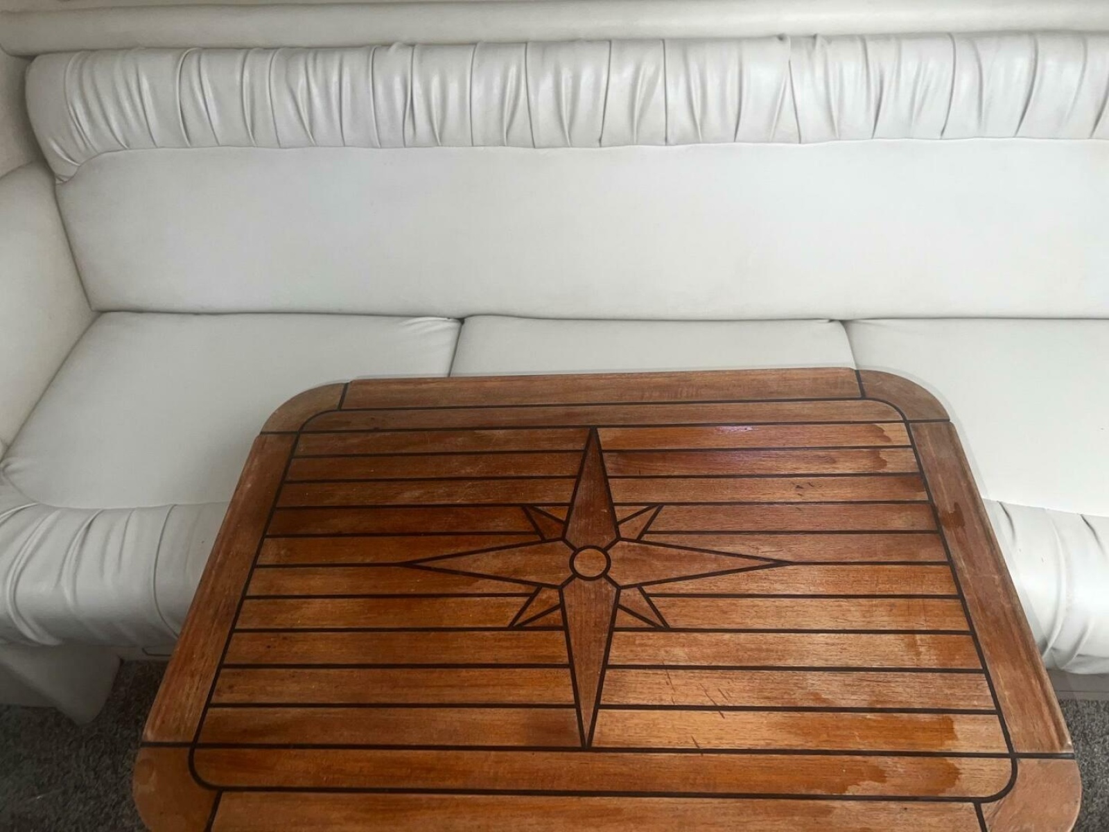 1997 Sea Ray 330 Express