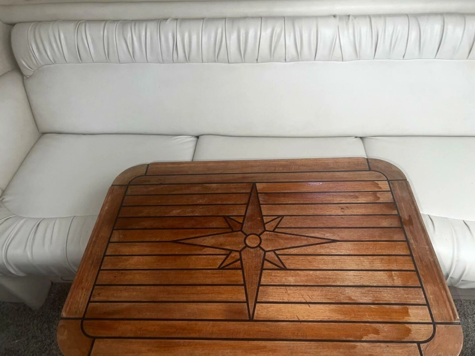 1997 Sea Ray 330 Express