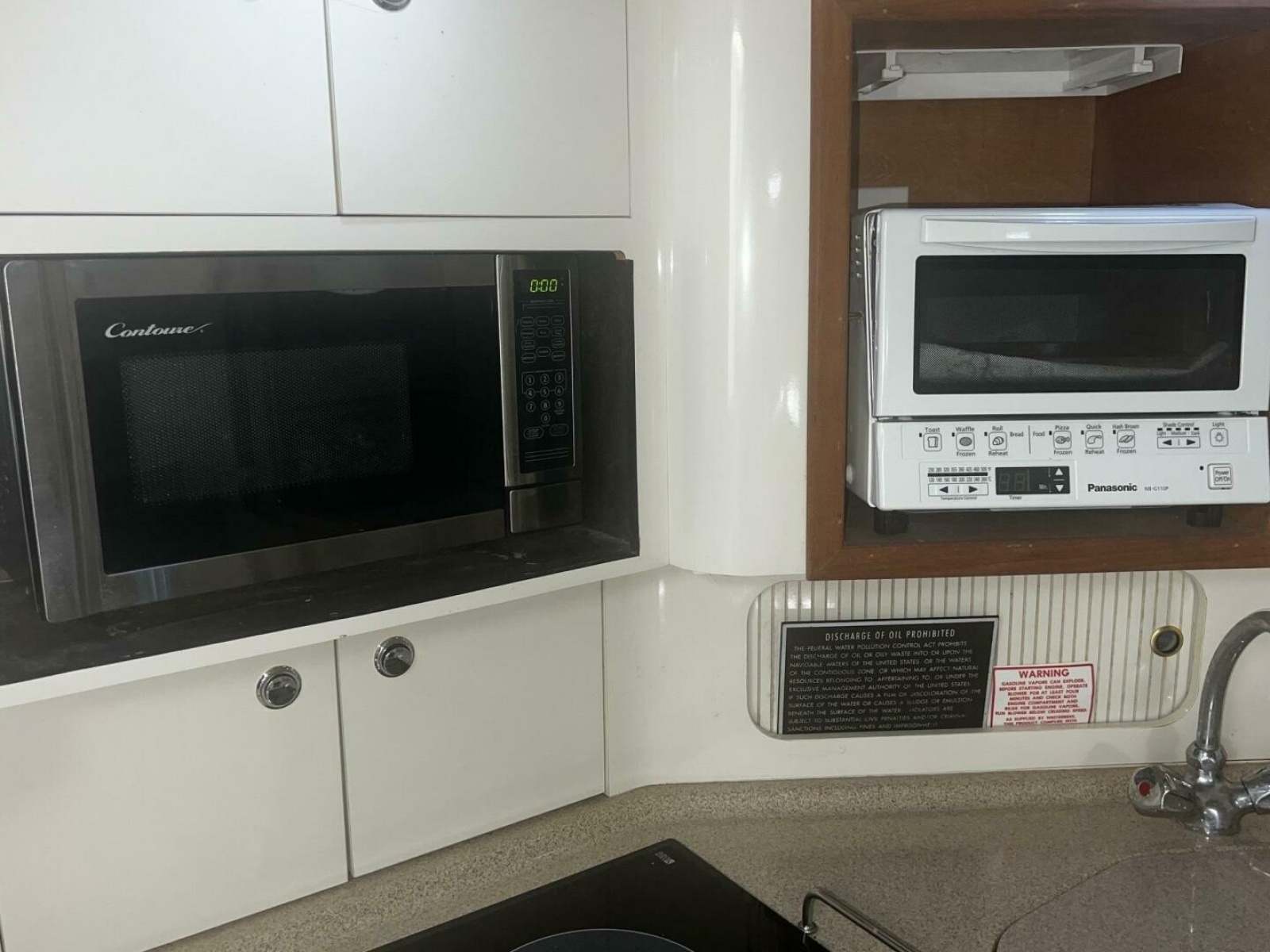 1997 Sea Ray 330 Express