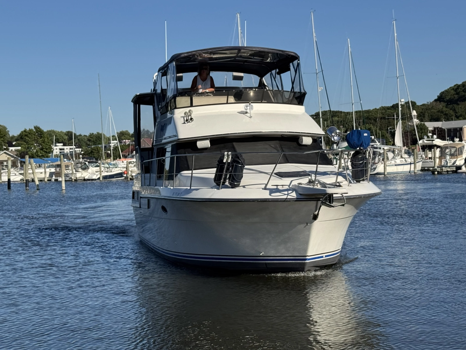 1991 Carver 3608 Aft Cabin Motor Yacht