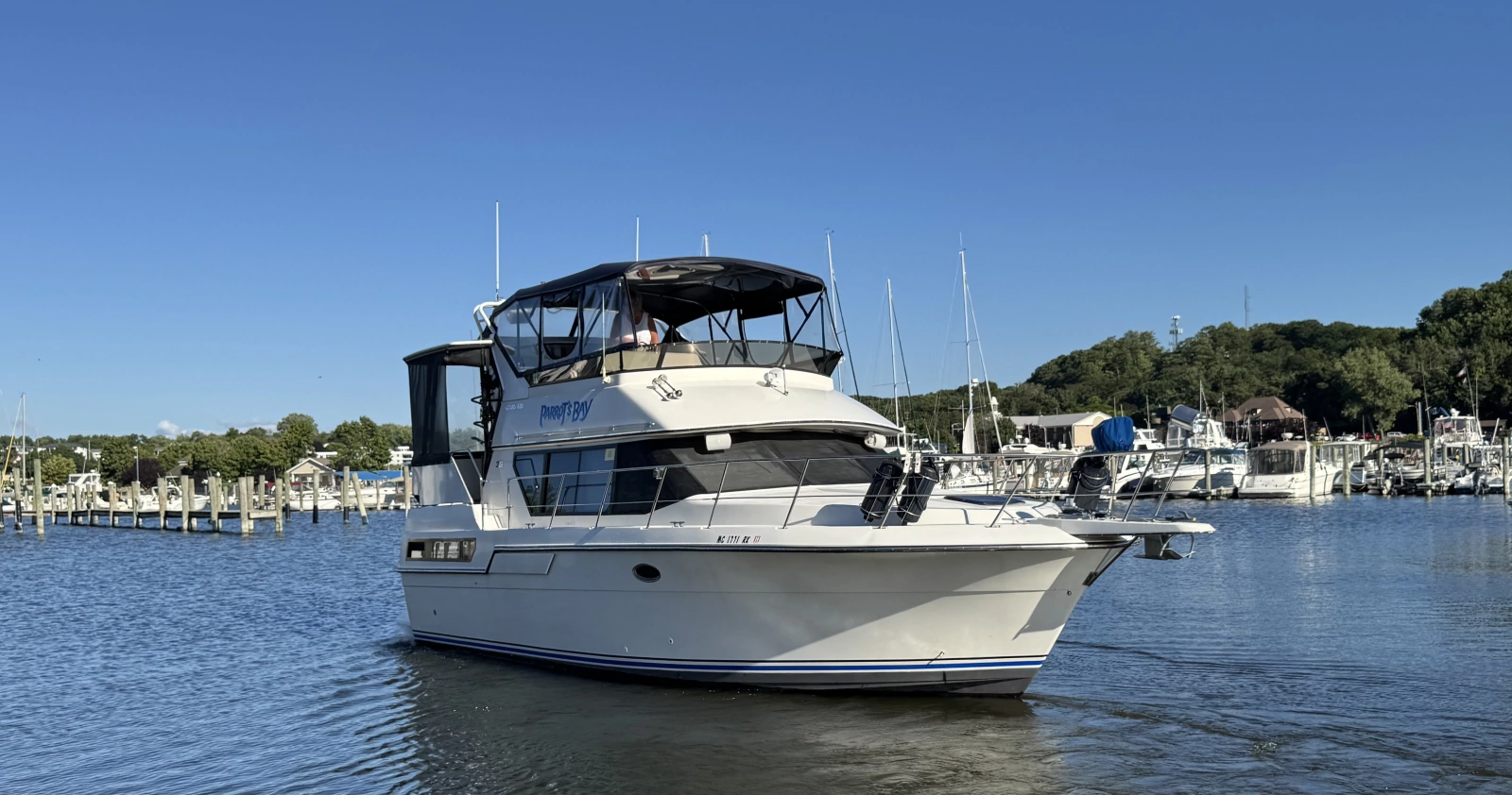 1991 Carver 3608 Aft Cabin Motor Yacht