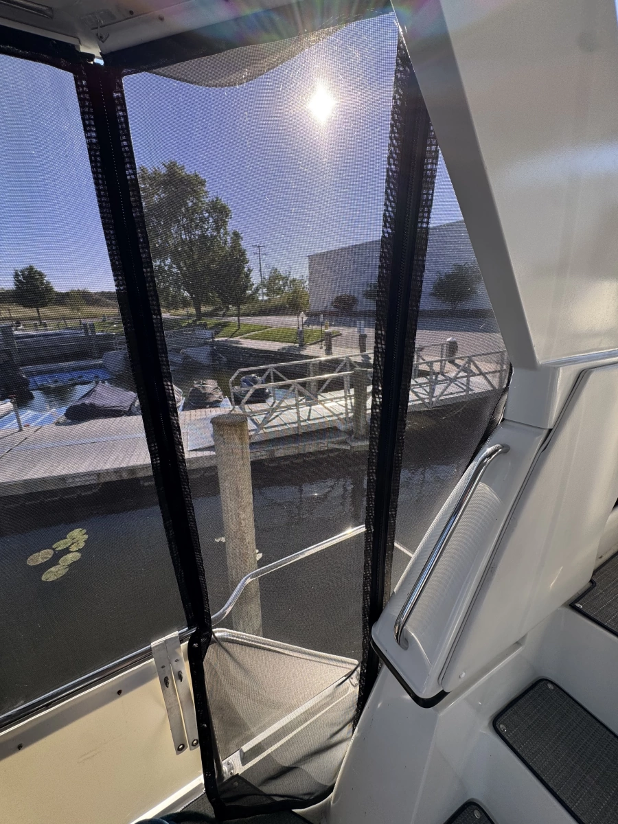 1991 Carver 3608 Aft Cabin Motor Yacht