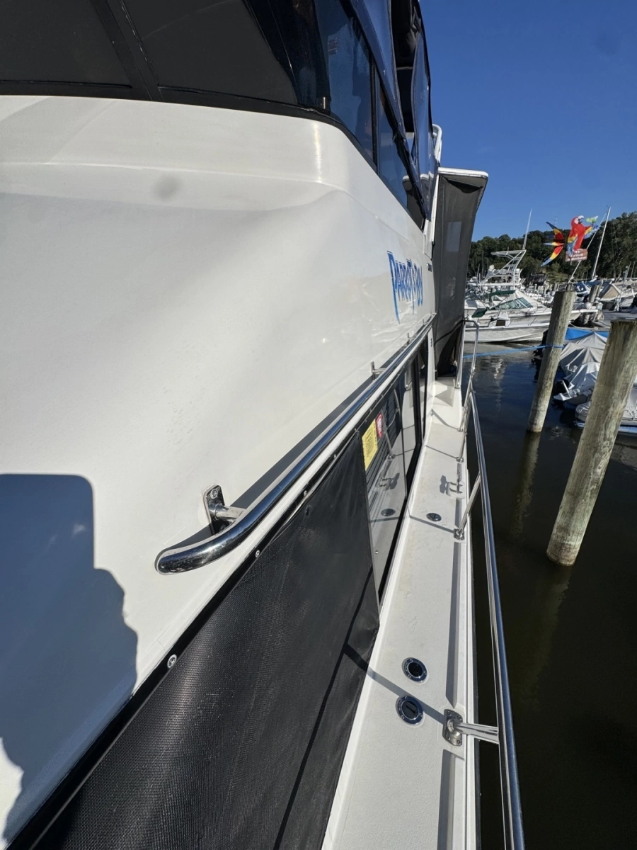 1991 Carver 3608 Aft Cabin Motor Yacht