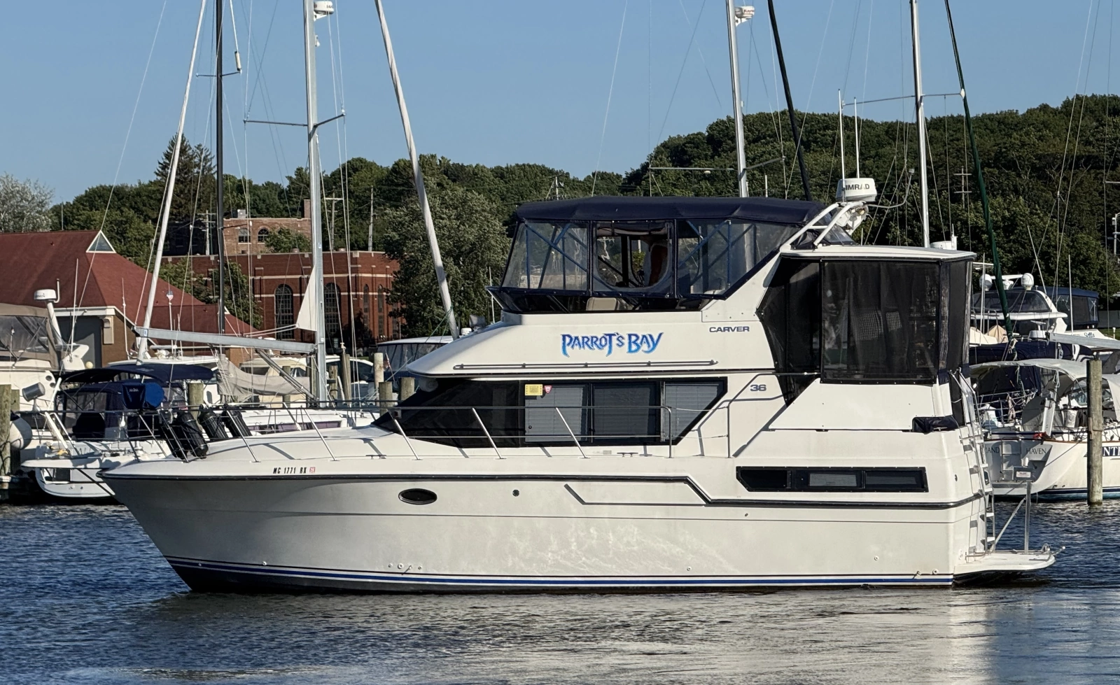1991 Carver 3608 Aft Cabin Motor Yacht