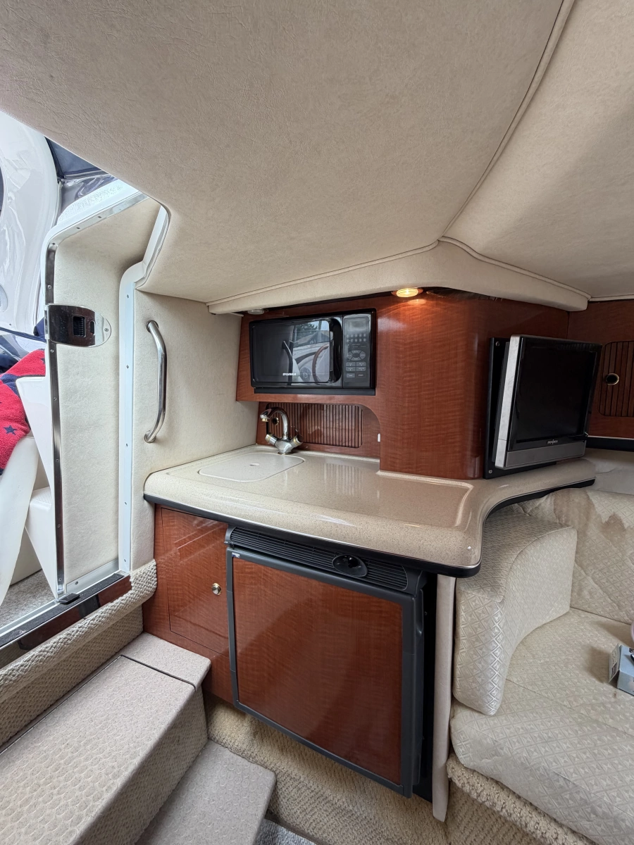 2004 Sea Ray 290 Sun Sport