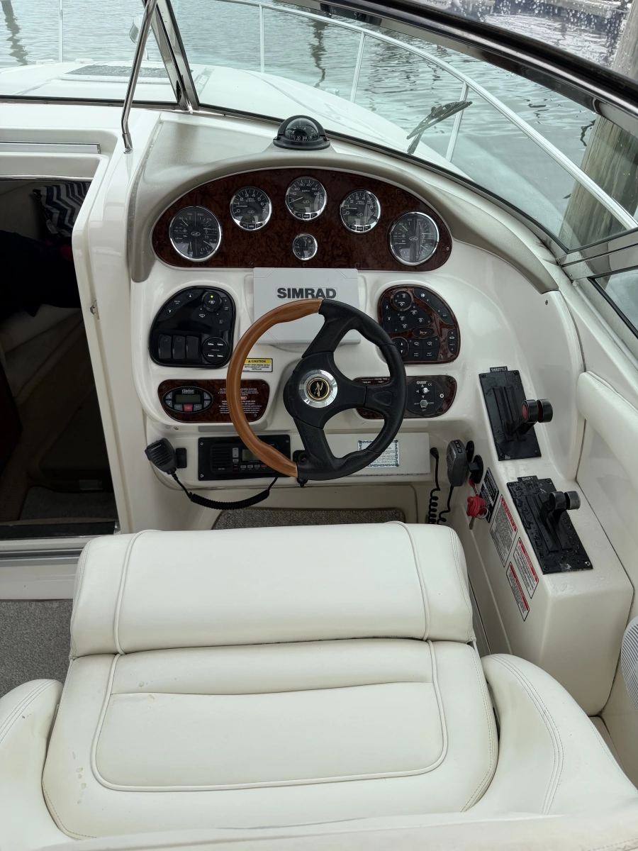 2004 Sea Ray 290 Sun Sport