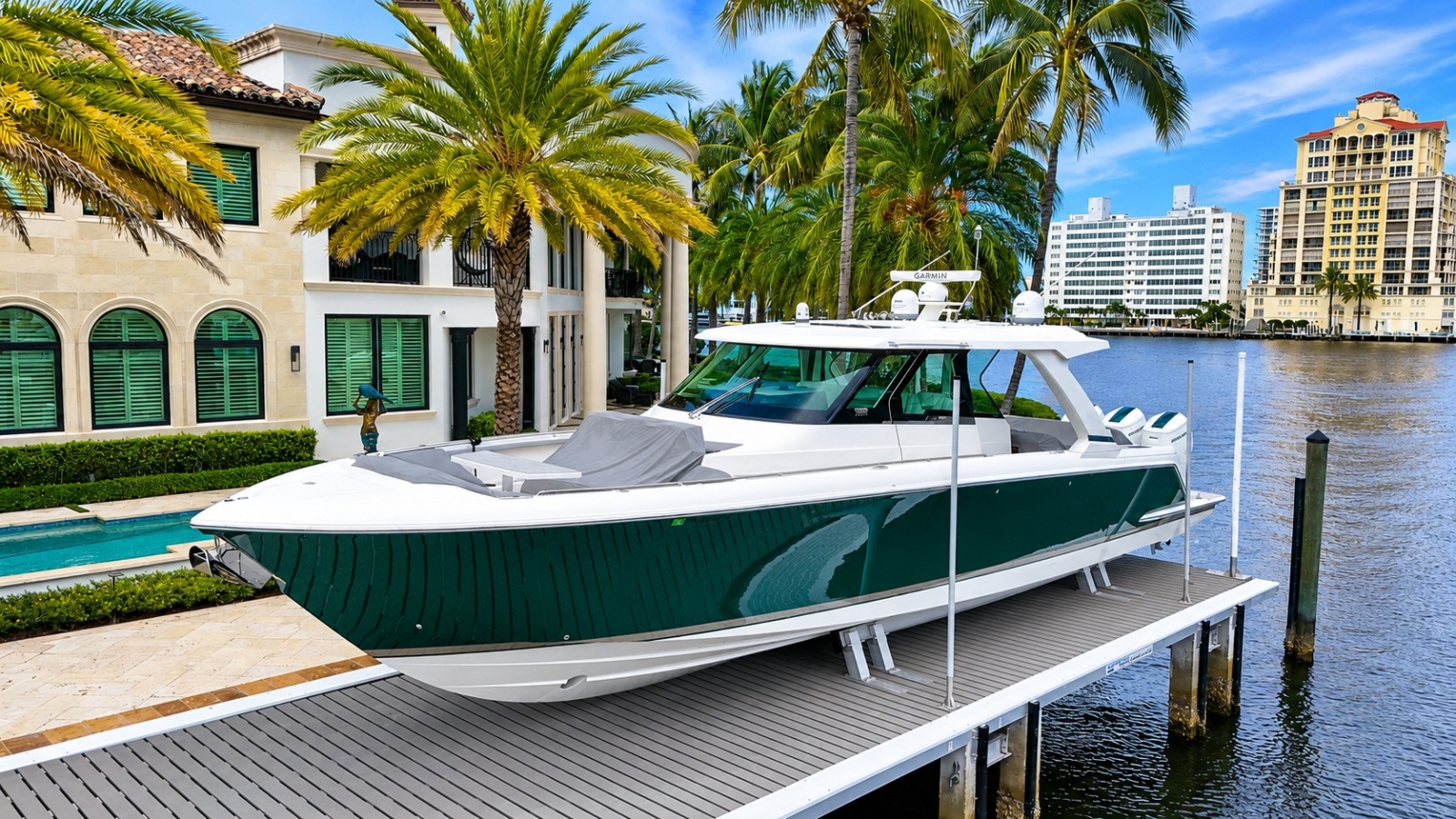 2024 Tiara Yachts 48 LS