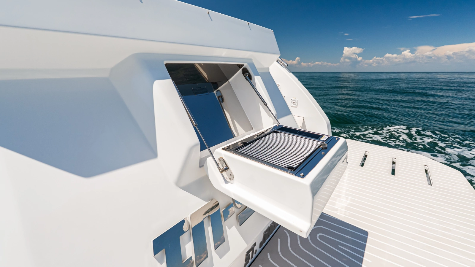 2019 Azimut Atlantis 51