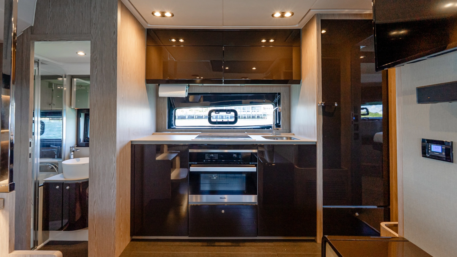 2019 Azimut Atlantis 51