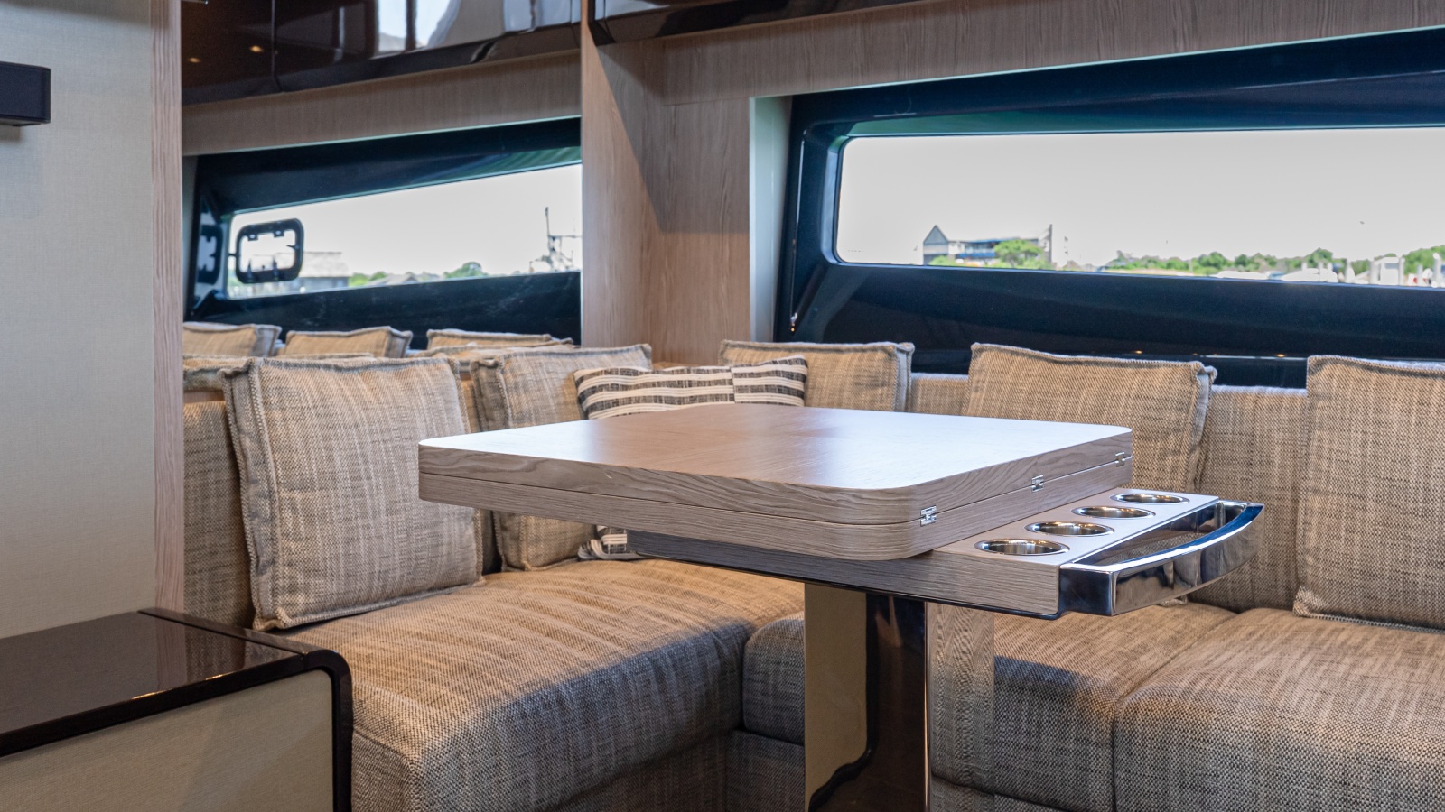 2019 Azimut Atlantis 51
