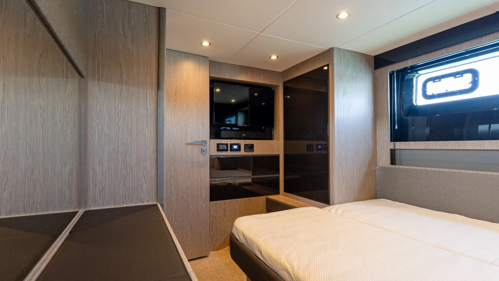2019 Azimut Atlantis 51
