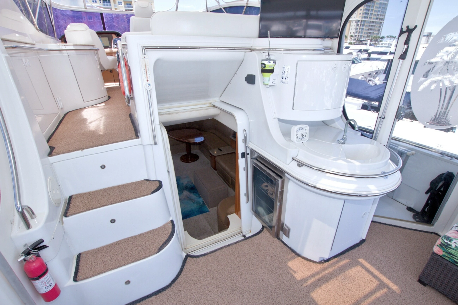 2001 Carver 466 Motor Yacht
