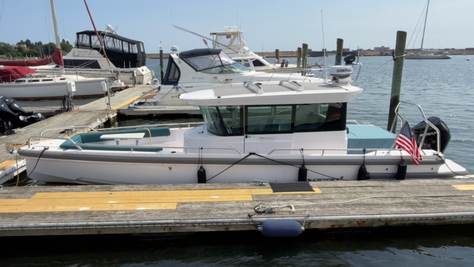 2023 Axopar 28 Cabin