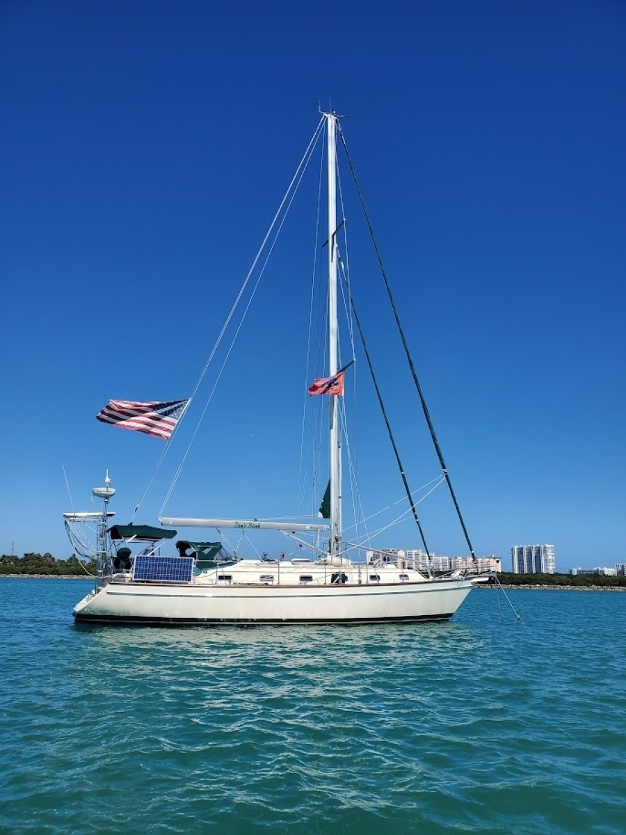 2006 Island Packet 440