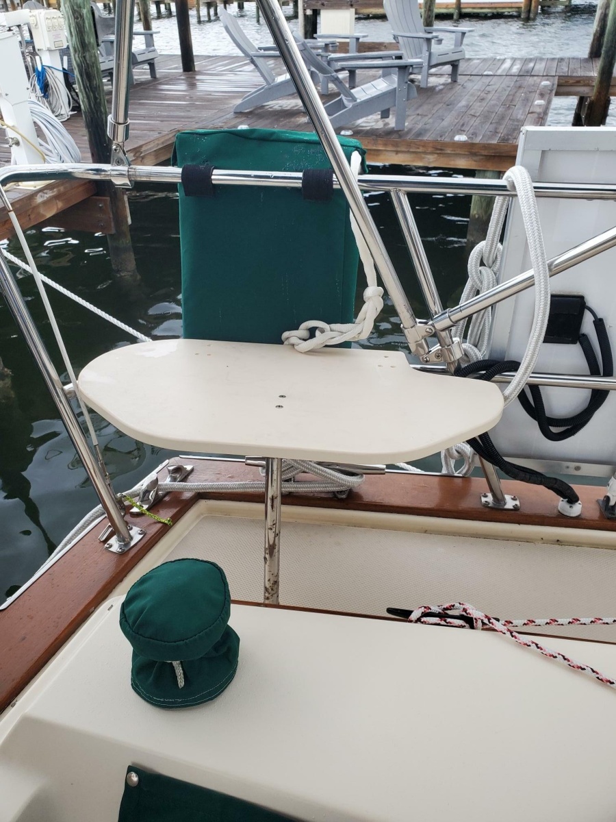 2006 Island Packet 440