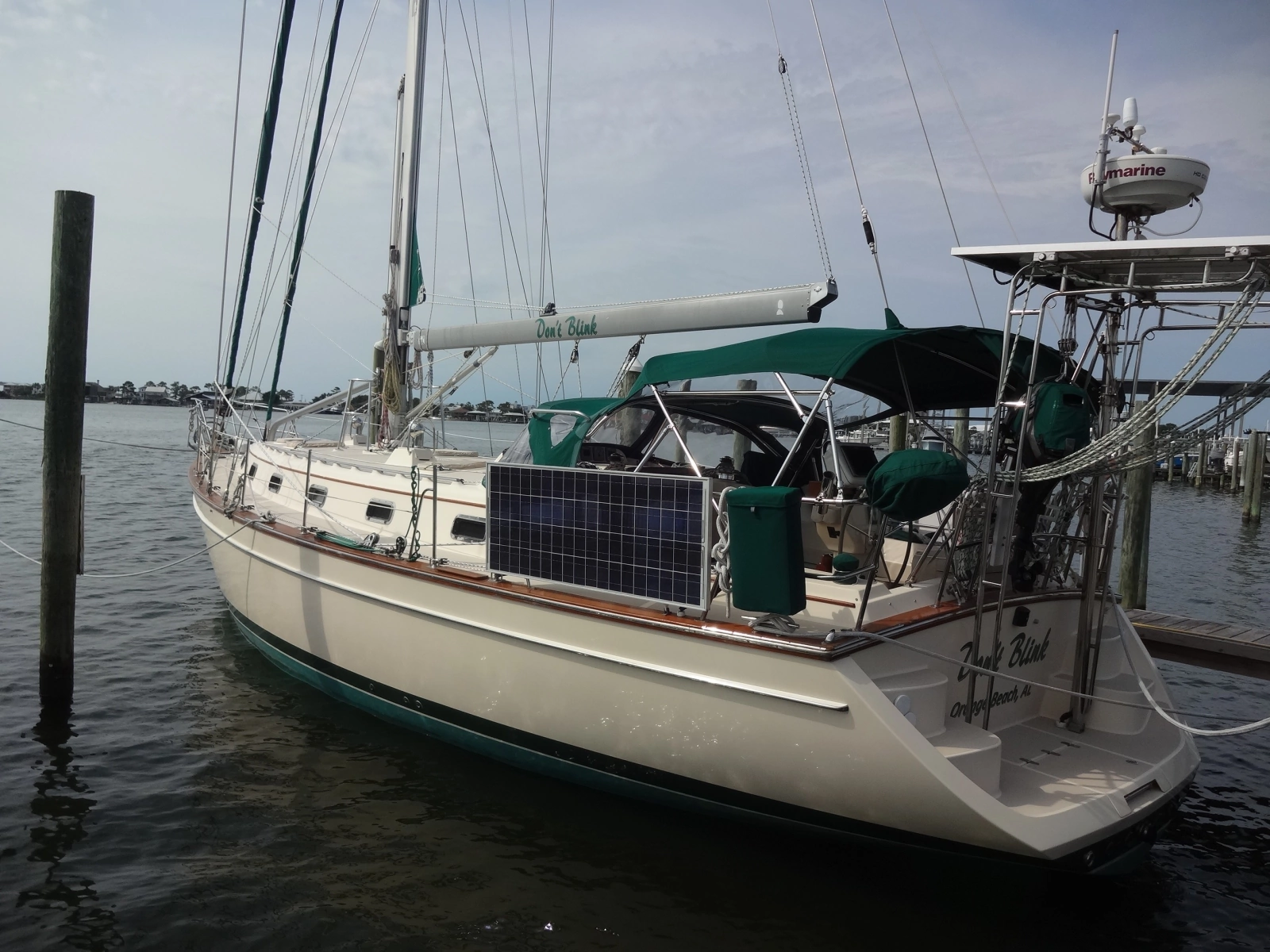 2006 Island Packet 440