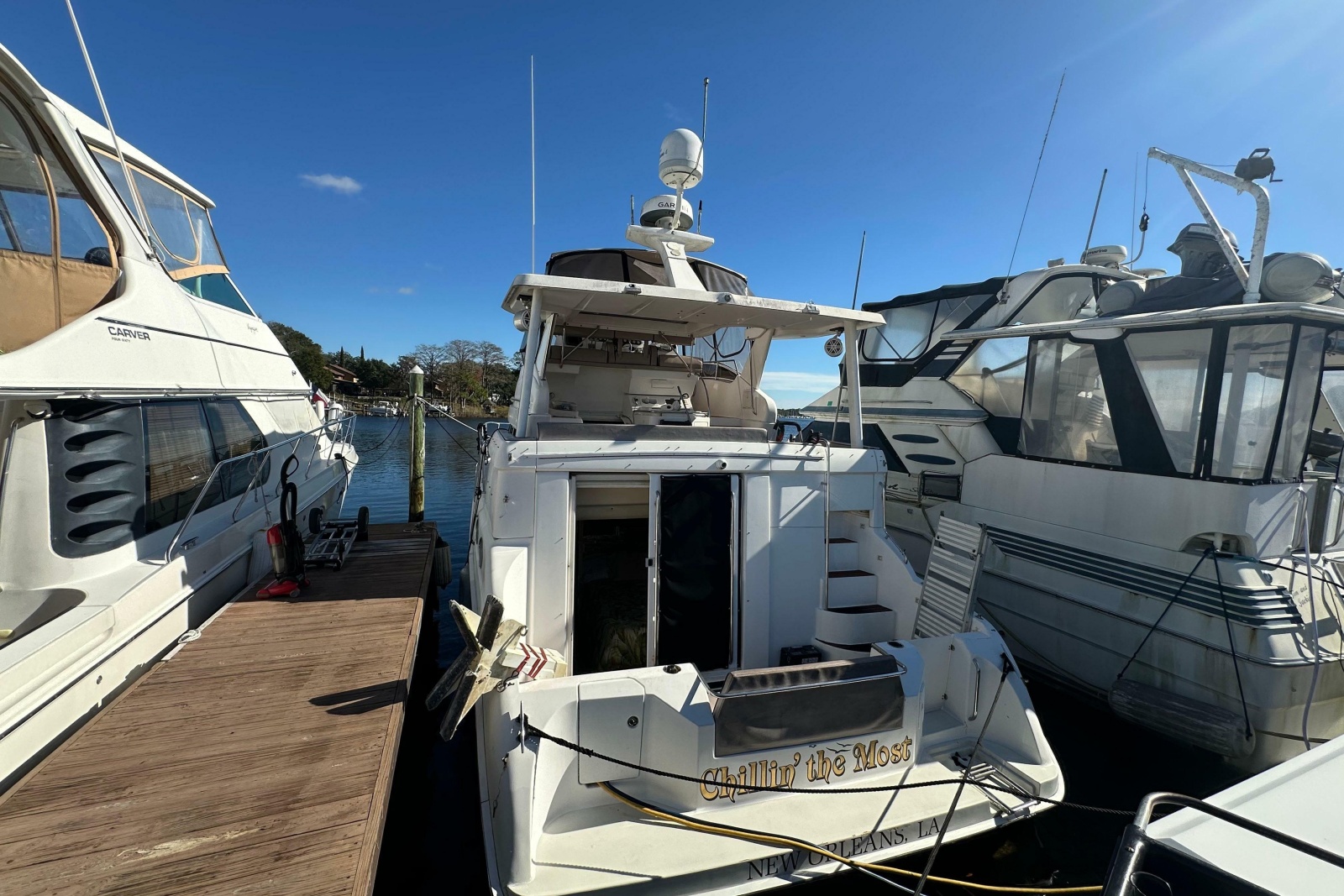 1999 Silverton 442 Cockpit Motor Yacht