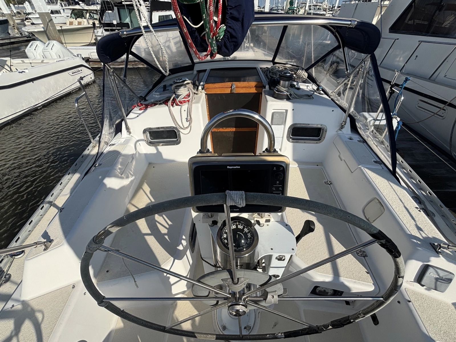 1999 Freedom 35