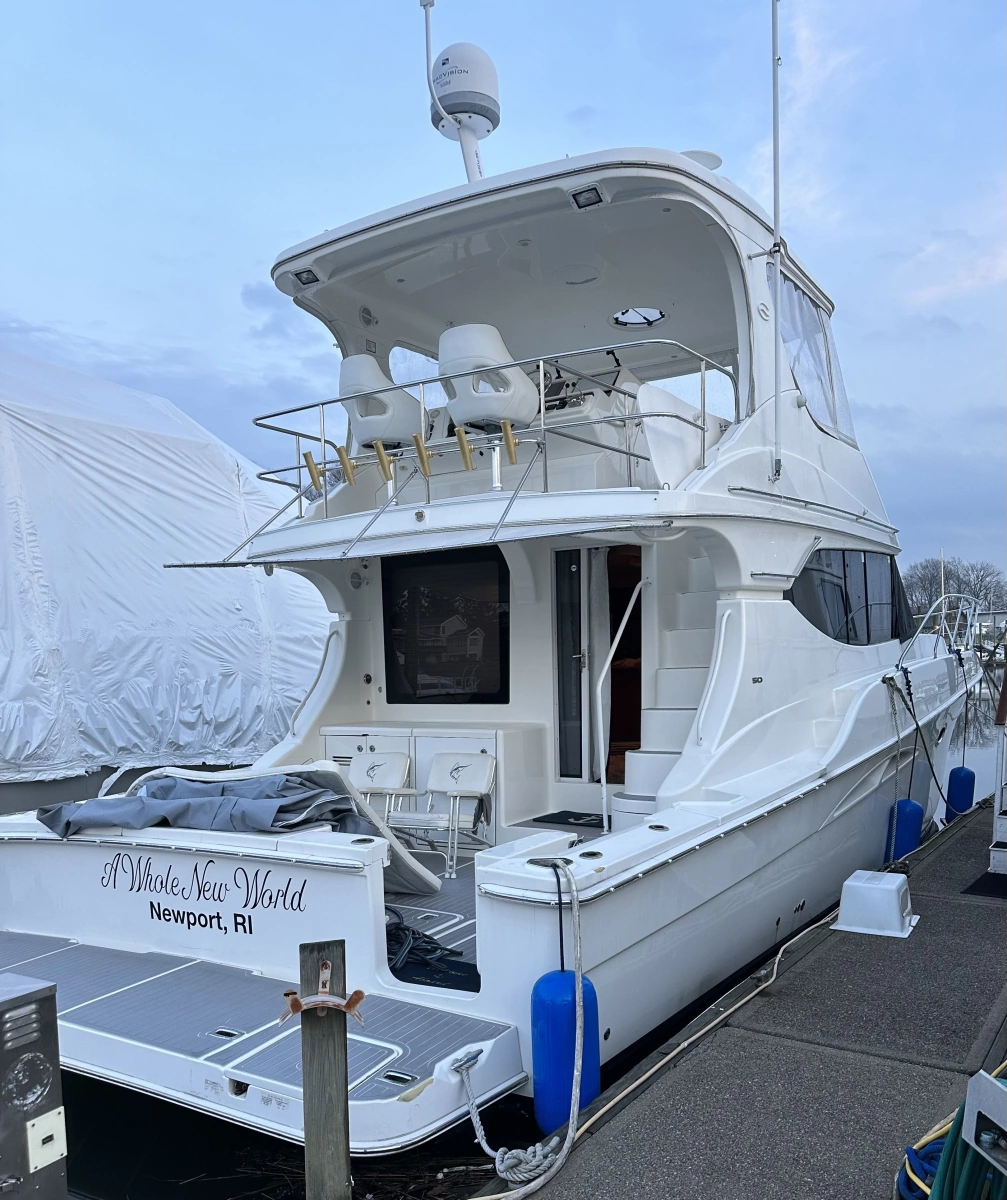2006 Silverton 50 Convertible