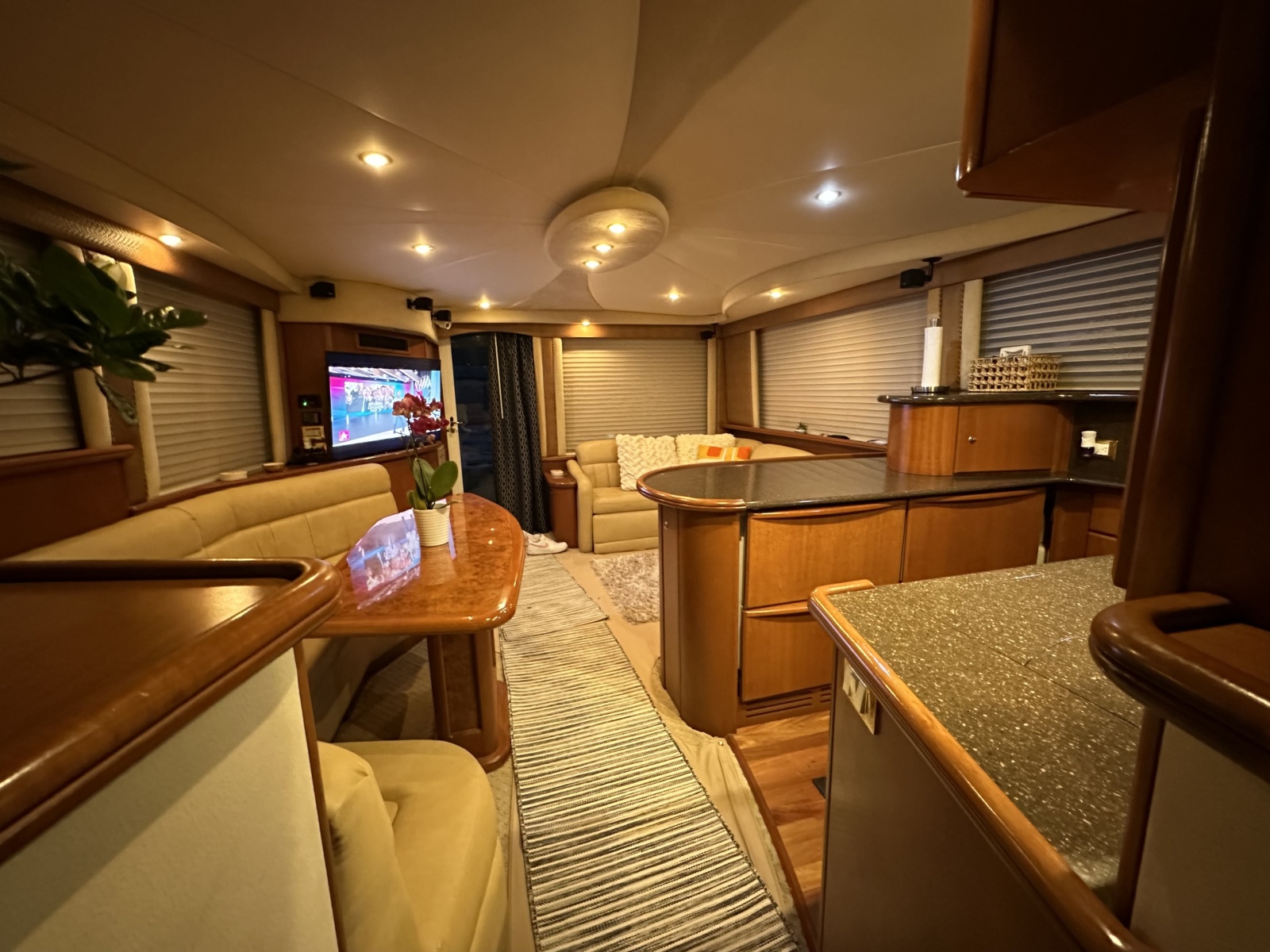 2006 Silverton 50 Convertible