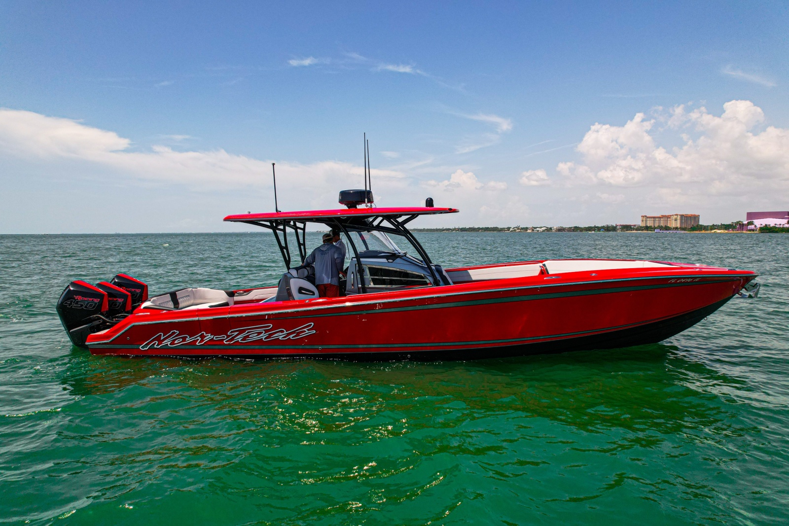 2022 Nor-Tech 390 Sport