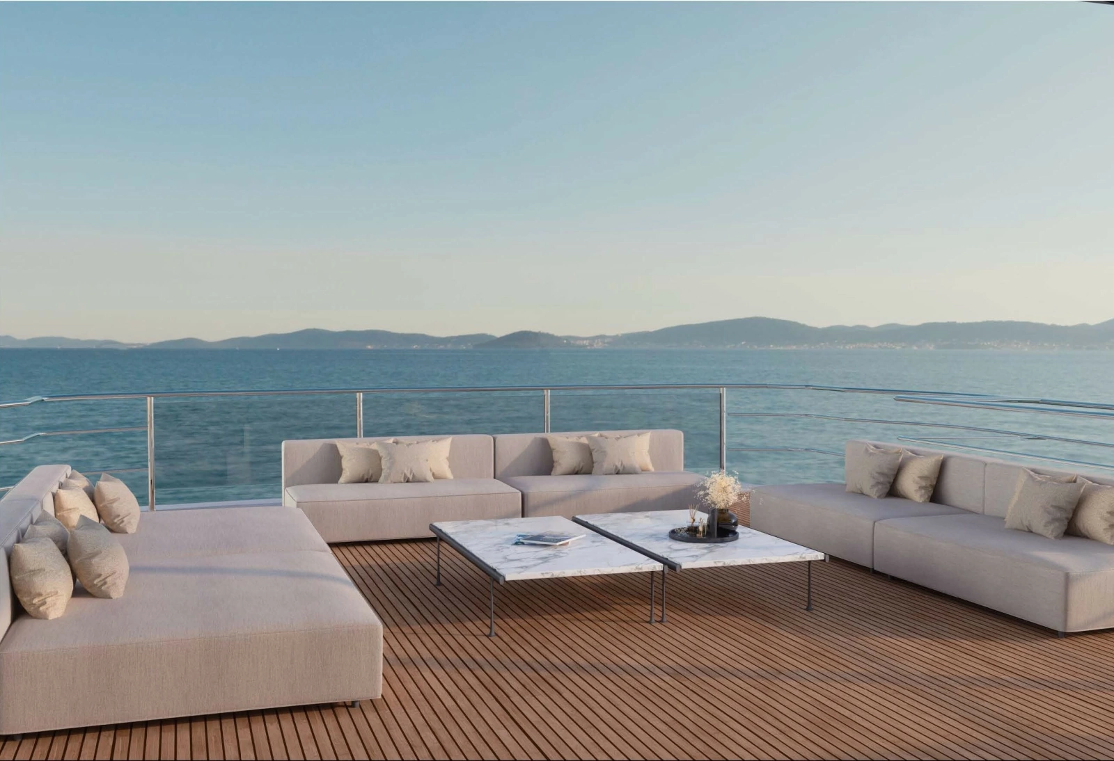 Sundeck Aft