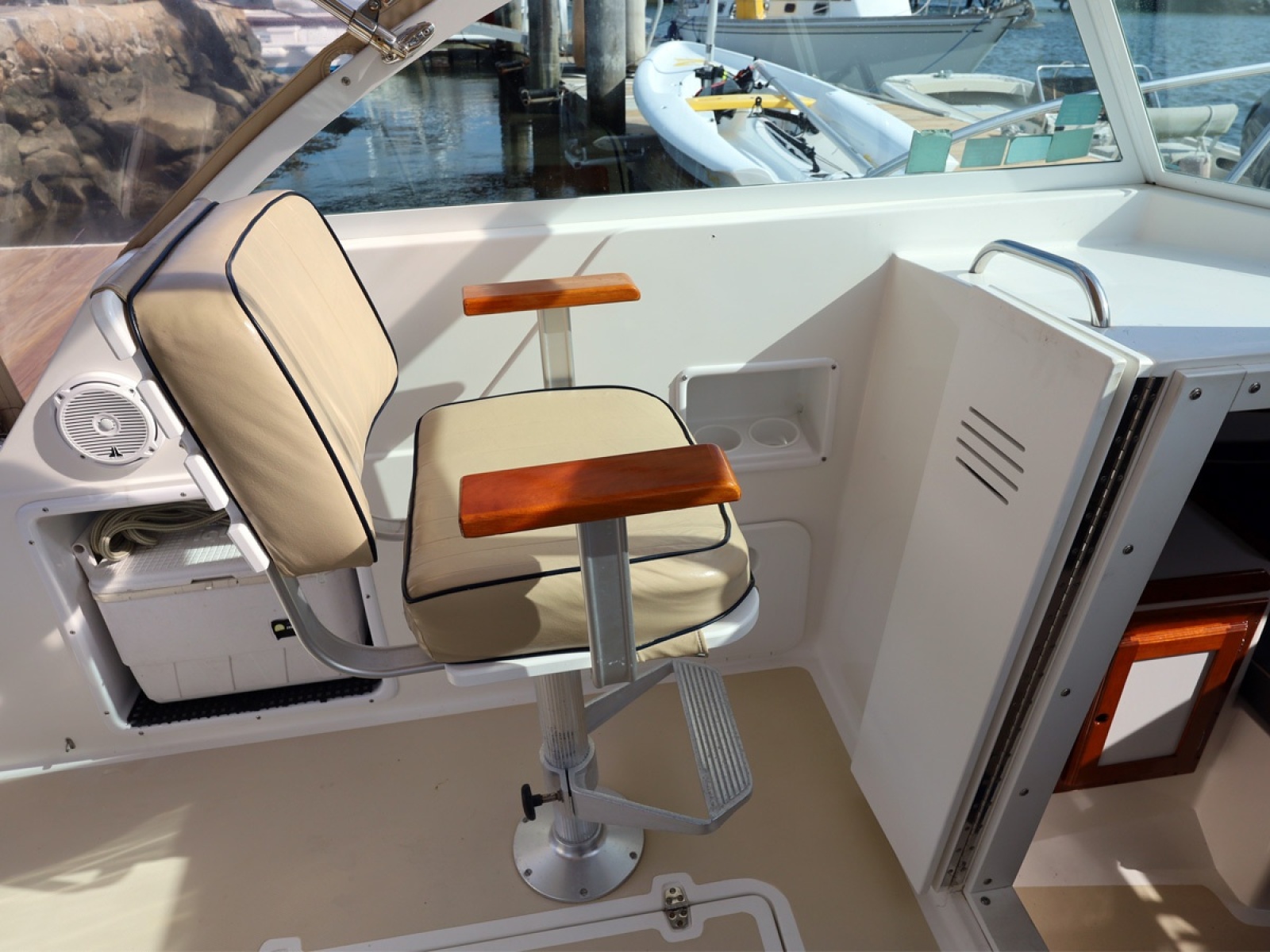 Companion Seating