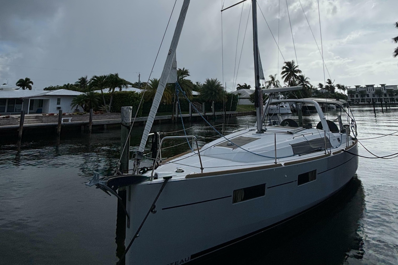 2015 Beneteau Oceanis 35