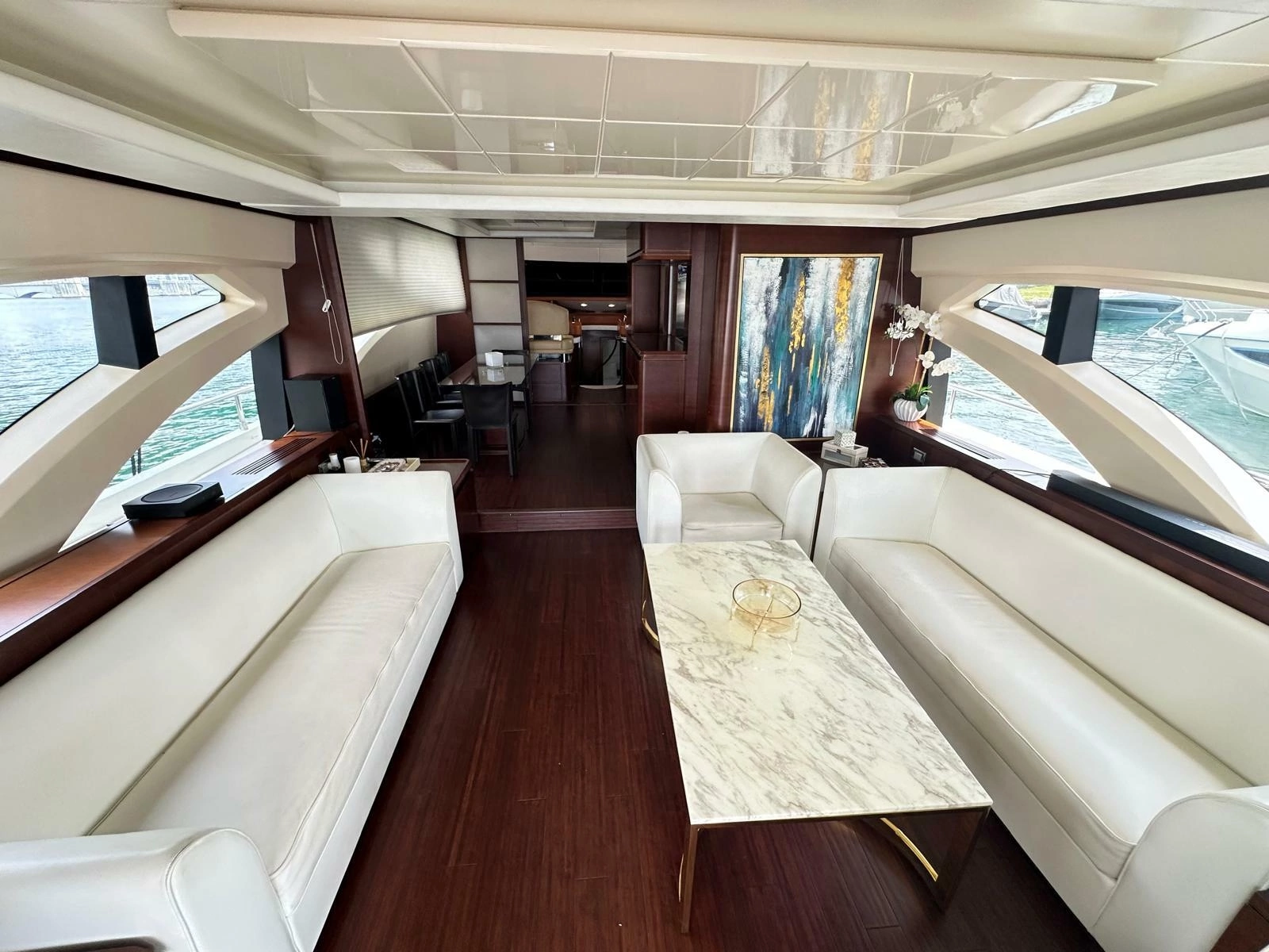 2010 Azimut 