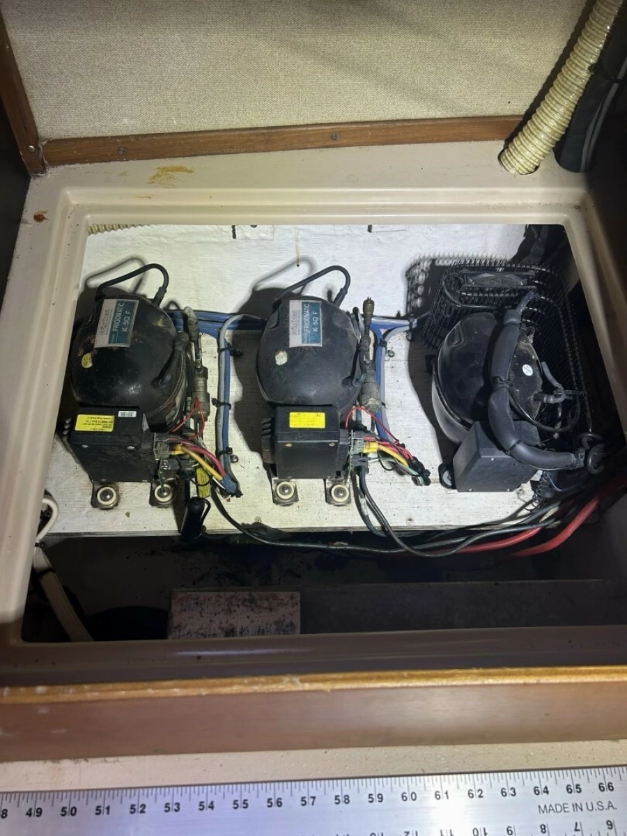 2008 Island Packet 465