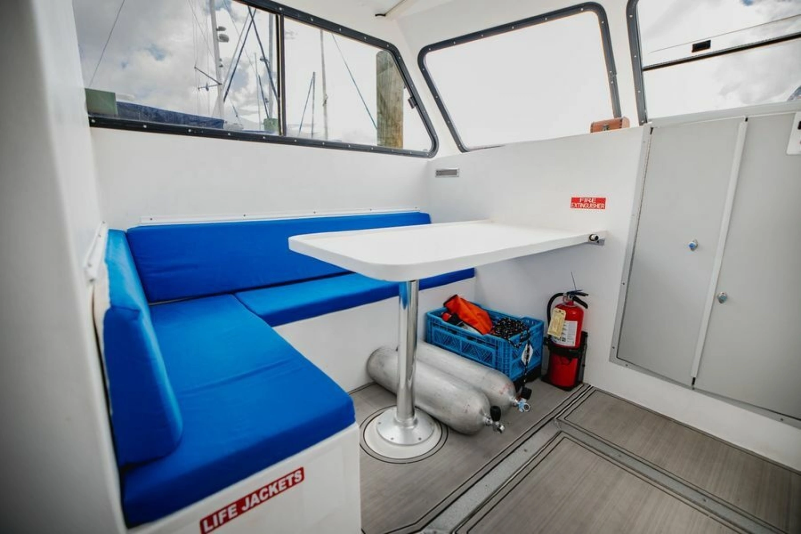2019 Newton 36' Dive Special