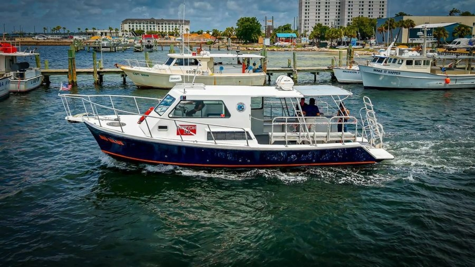 2019 Newton 36' Dive Special