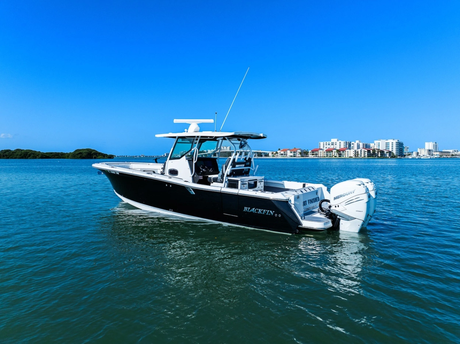 2023 Blackfin 332 cc