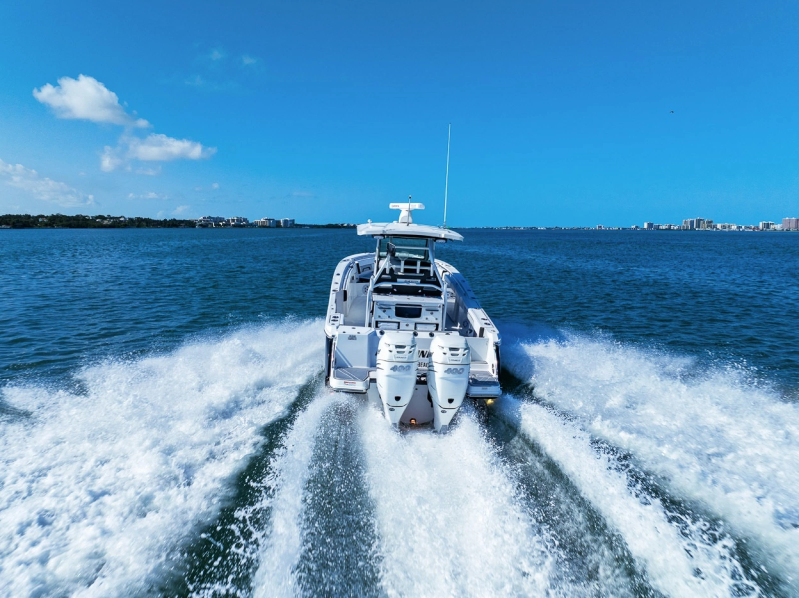 2023 Blackfin 332 cc