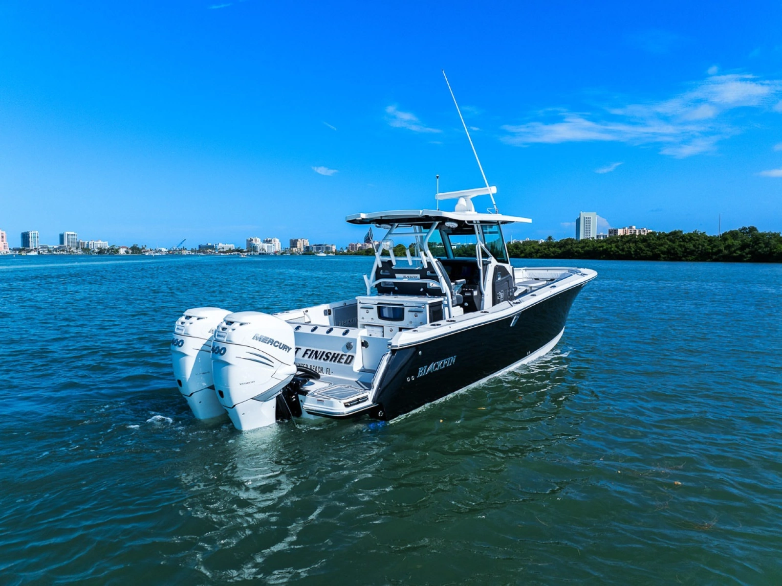 2023 Blackfin 332 cc