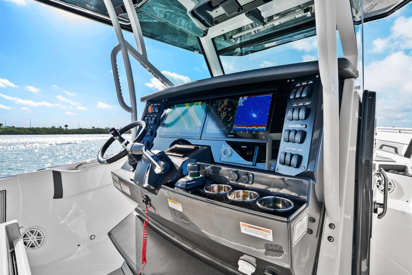 2023 Blackfin 332 cc