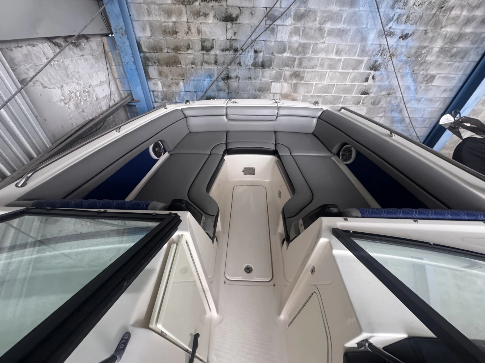 2016 Sea Ray 270 Sundeck