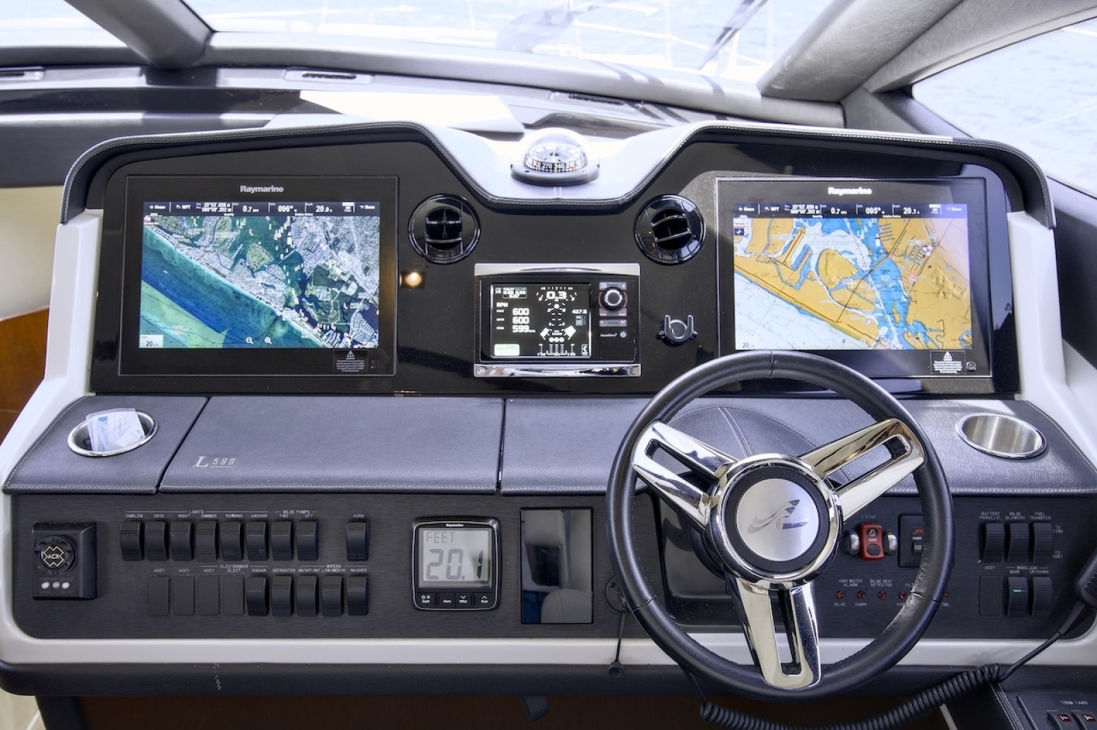 2017 Sea Ray L590 Flybridge