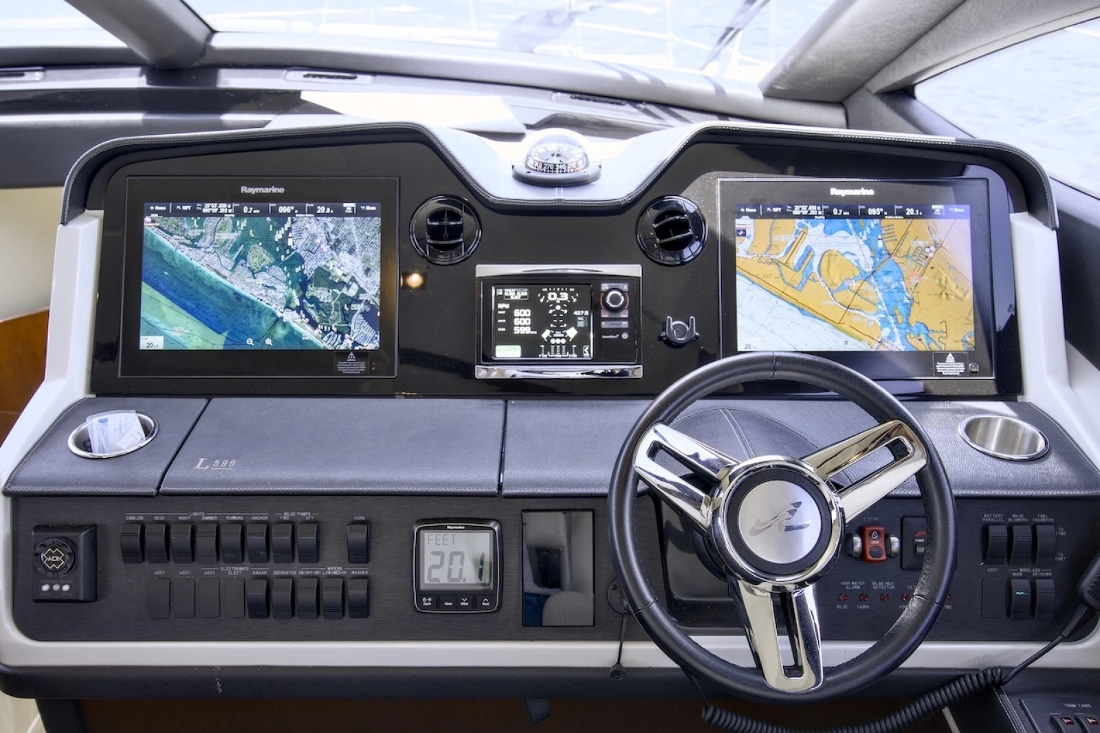 2017 Sea Ray L590 Flybridge