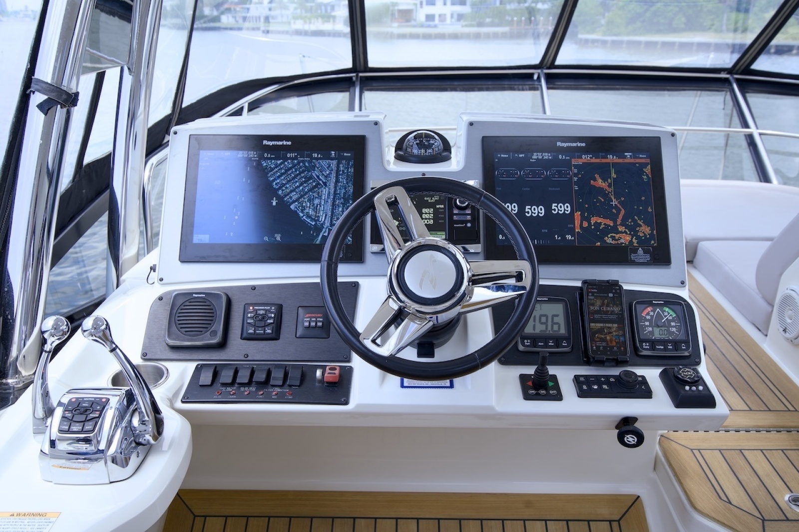 2017 Sea Ray L590 Flybridge
