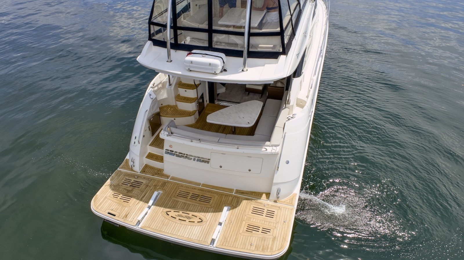 2017 Sea Ray L590 Flybridge